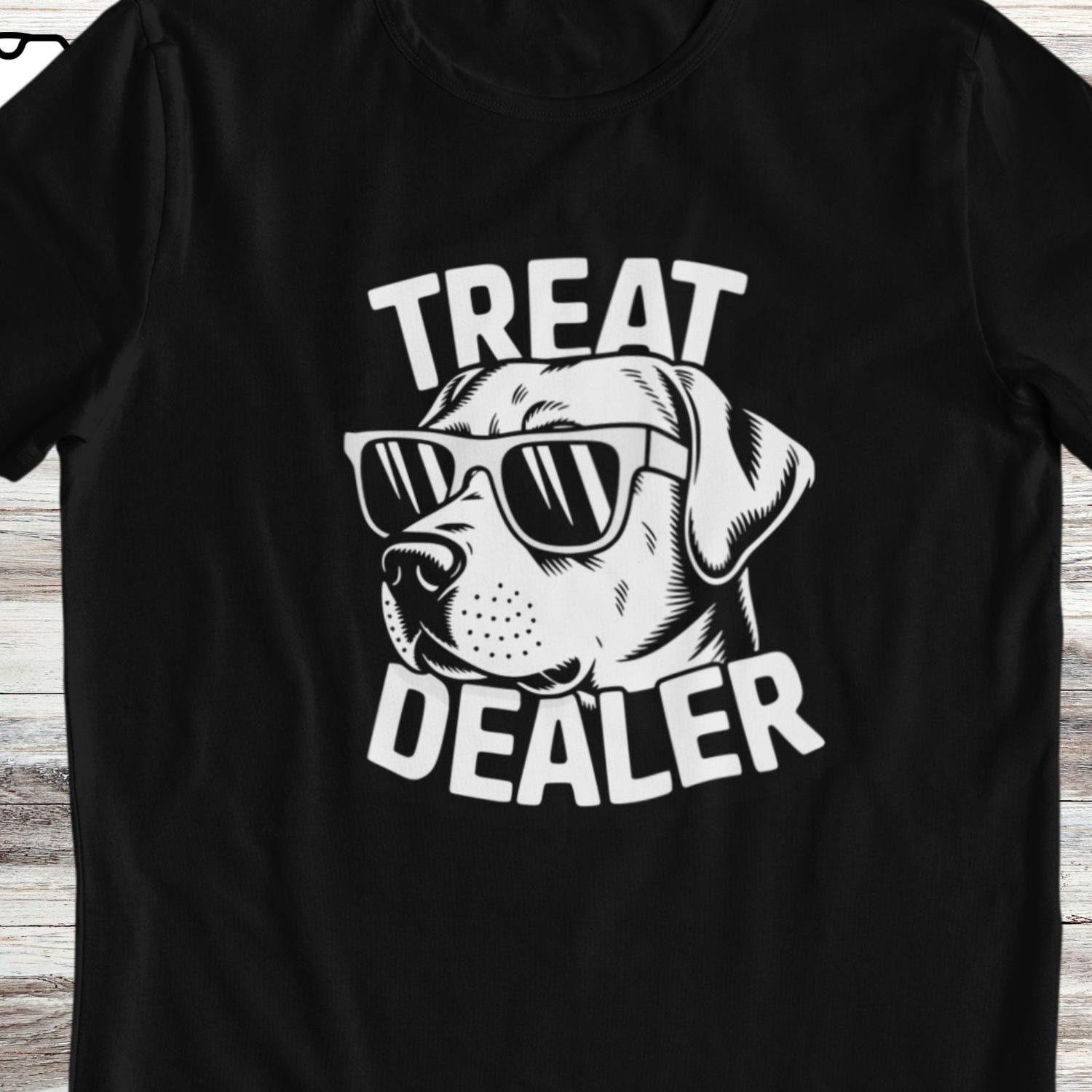 Labrador 'Treat Dealer' T-Shirt: Funny Dog Lover Gift
