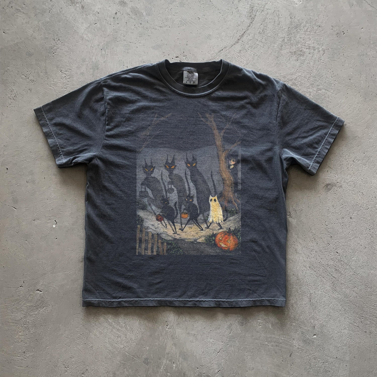 Spooky Cat T-Shirt: Vintage Halloween Tee, Witchy Black Cat Design